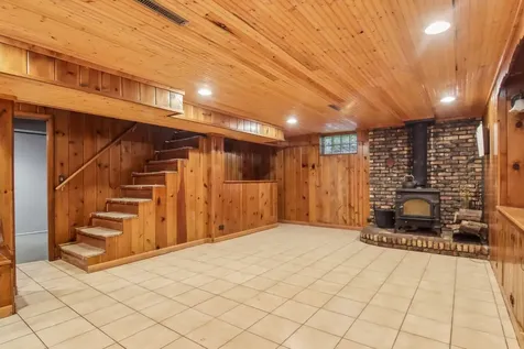 409 Hubbard Avenue Elgin IL 60123