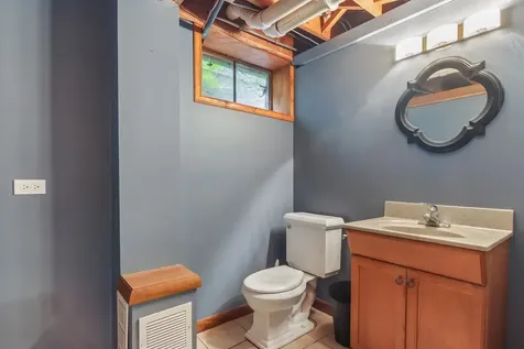 409 Hubbard Avenue Elgin IL 60123