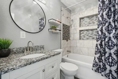 3215 11TH Avenue C Avenue Moline IL 61265