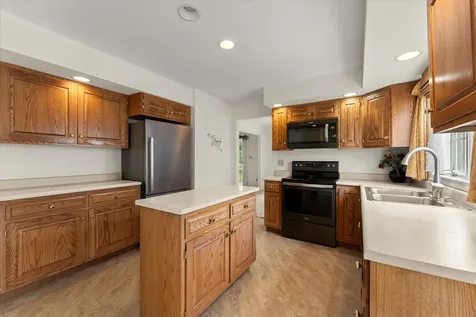 2412 Stillwater Drive Champaign IL 61821