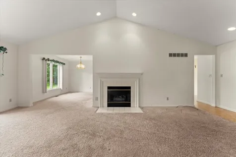 2412 Stillwater Drive Champaign IL 61821