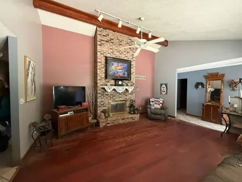 1698 East 950th Road Tonica IL 61370