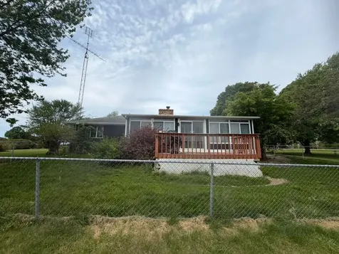 1698 East 950th Road Tonica IL 61370