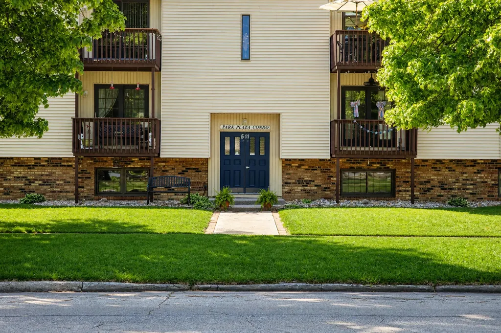 511 Broadway Avenue Mattoon IL 61938