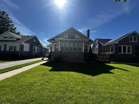 142 South 18th Avenue Maywood IL 60153
