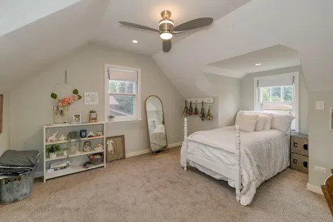 624 North Lincoln Avenue Geneva IL 60134