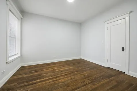 5439 South Indiana Avenue Chicago IL 60615