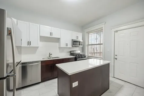 5439 South Indiana Avenue Chicago IL 60615