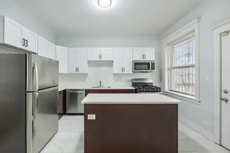 5439 South Indiana Avenue Chicago IL 60615