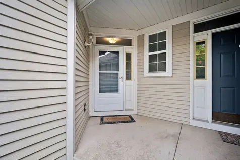 516 King Avenue East Dundee IL 60118