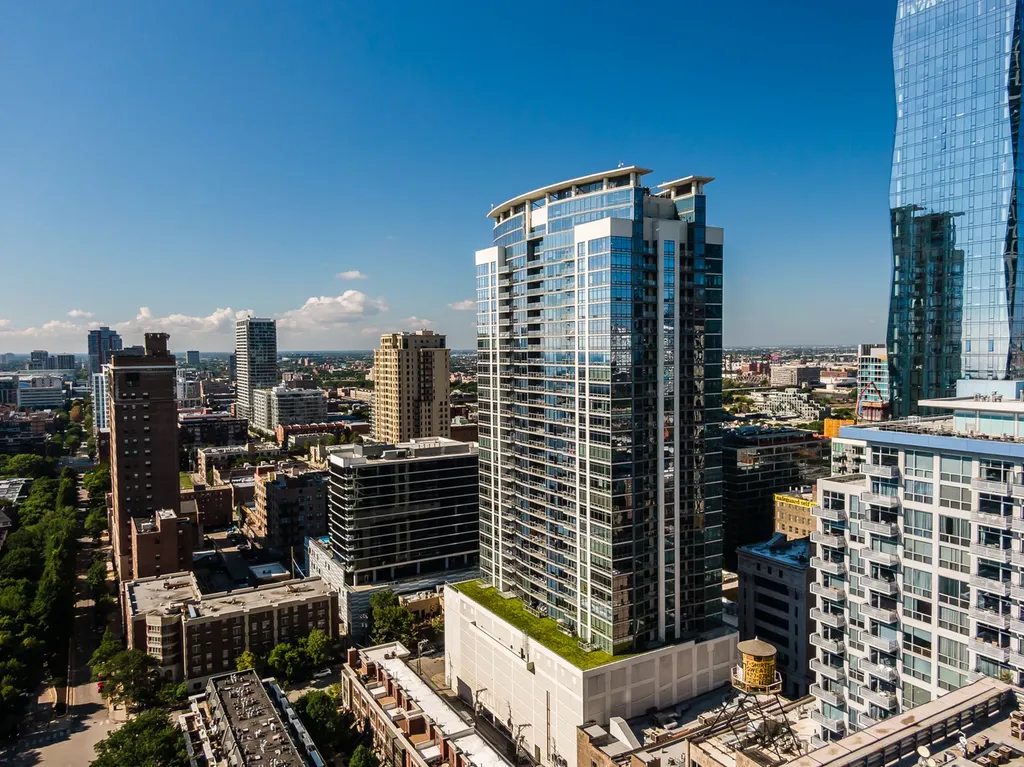 100 East 14th Street Chicago IL 60605