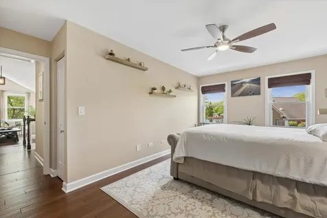 2026 North Charter Point Drive Arlington Heights IL 60004