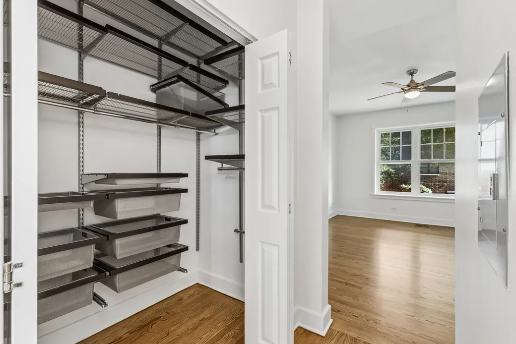 3801 North Wilton Avenue Chicago IL 60613