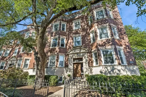 3801 North Wilton Avenue Chicago IL 60613