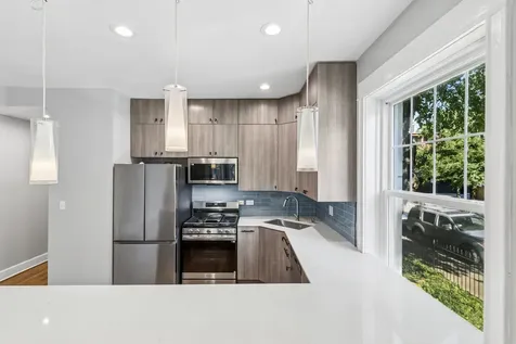 3801 North Wilton Avenue Chicago IL 60613