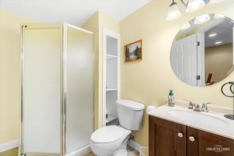 390 Bloomfield Circle E Oswego IL 60543