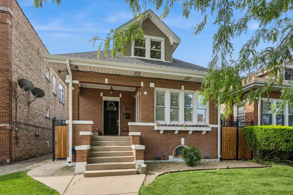 5305 West Addison Street Chicago IL 60641