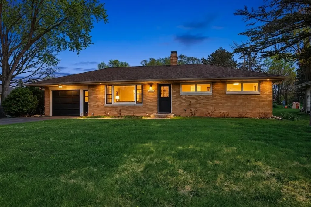 3605 Anne Street Mchenry IL 60050