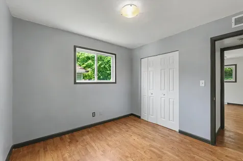 810 East Burkwood Drive Urbana IL 61801