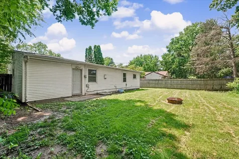 810 East Burkwood Drive Urbana IL 61801