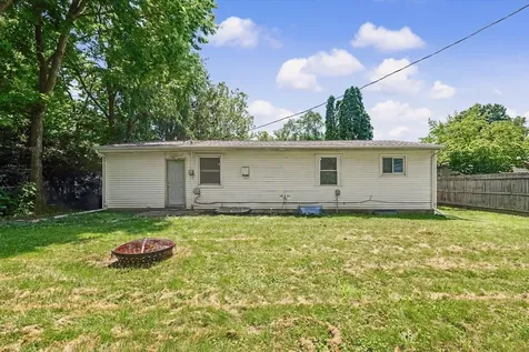 810 East Burkwood Drive Urbana IL 61801