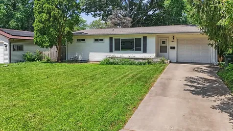 810 East Burkwood Drive Urbana IL 61801
