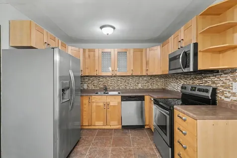 810 East Burkwood Drive Urbana IL 61801