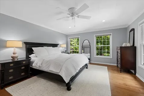 311 Hyatt Drive Libertyville IL 60048