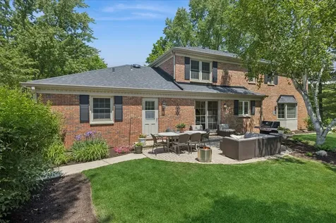 311 Hyatt Drive Libertyville IL 60048