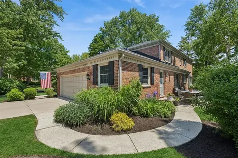 311 Hyatt Drive Libertyville IL 60048
