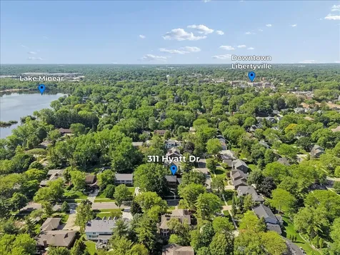 311 Hyatt Drive Libertyville IL 60048