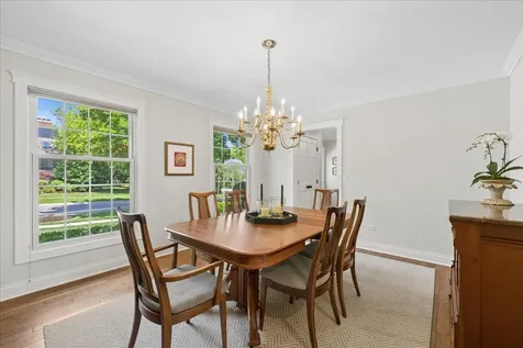 311 Hyatt Drive Libertyville IL 60048