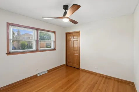 8600 West Ainslie Street Norridge IL 60706