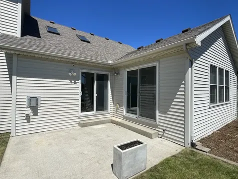 2506 Windward Boulevard Champaign IL 61821