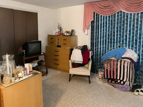 171 Cascade Drive Indian Head Park IL 60525