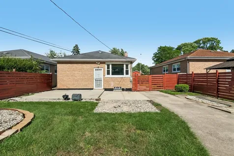 15606 Ingleside Avenue Dolton IL 60419