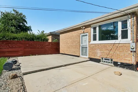 15606 Ingleside Avenue Dolton IL 60419