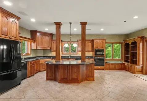 588 B County Road 2400 N Dewey IL 61840