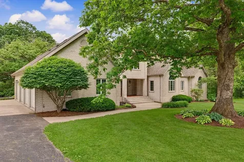 588 B County Road 2400 N Dewey IL 61840