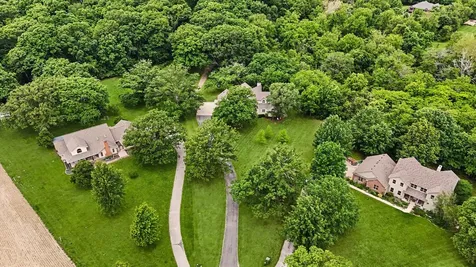 588 B County Road 2400 N Dewey IL 61840