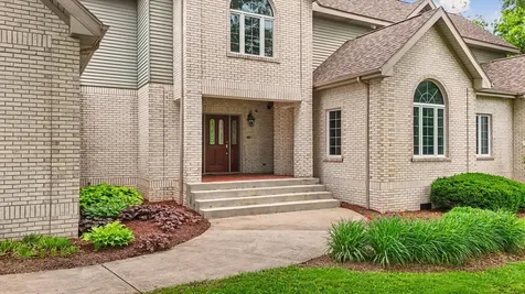 588 B County Road 2400 N Dewey IL 61840