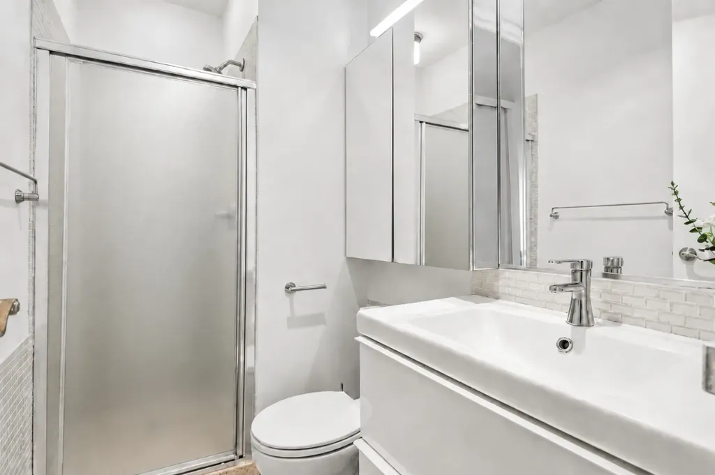2400 North Lakeview Avenue Chicago IL 60614