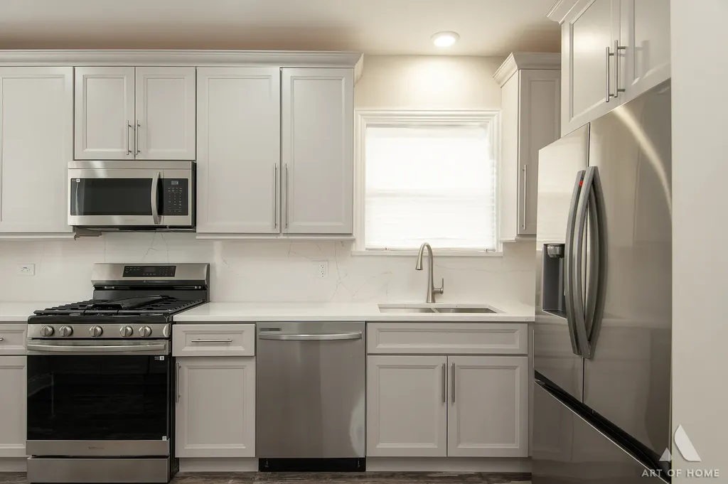 8017 South Kostner Avenue Chicago IL 60652