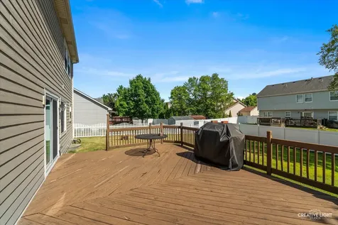 606 Otter Way Oswego IL 60543