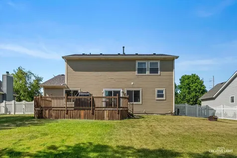 606 Otter Way Oswego IL 60543