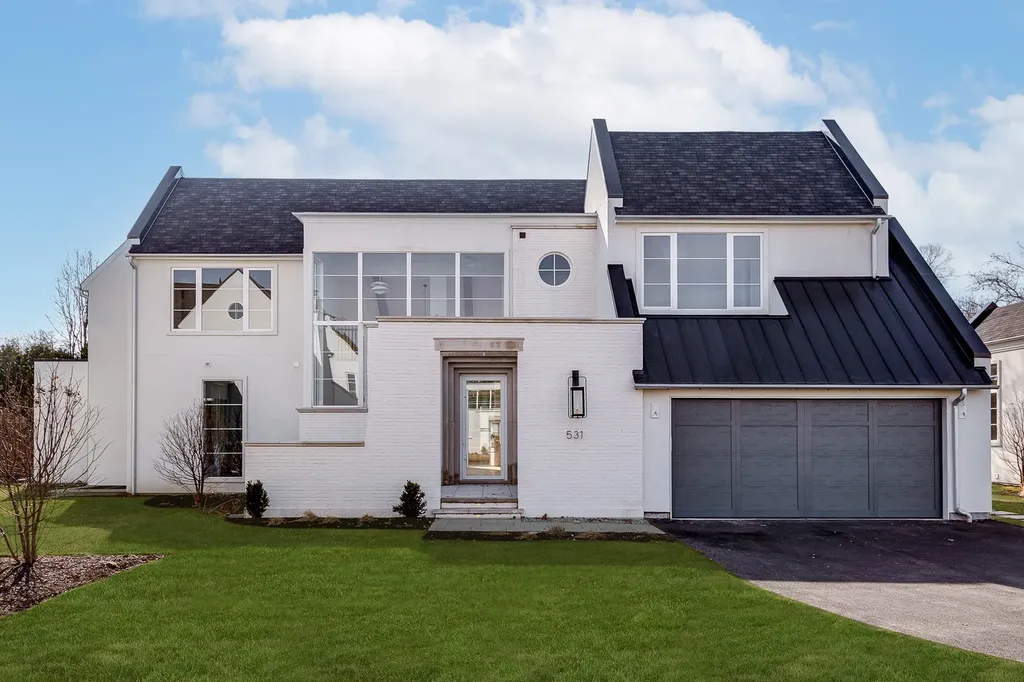 531 Kensington Court Hinsdale IL 60521