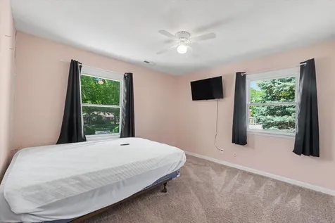 10 Stanford Place Champaign IL 61820