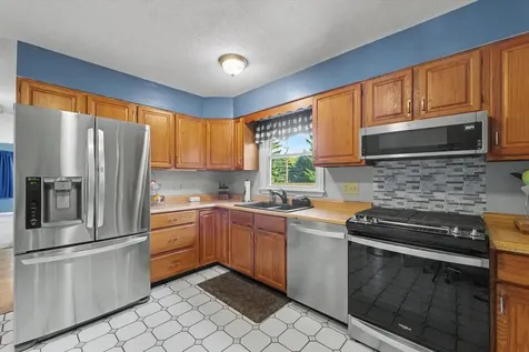 10 Stanford Place Champaign IL 61820