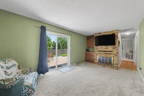 10 Stanford Place Champaign IL 61820
