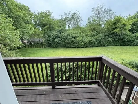 22960 North Apple Hill Lane Lincolnshire IL 60069